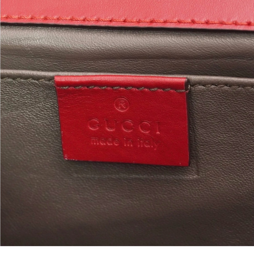 Gucci Zumi Red Shoulder Bag with Gold Chain 2 way Bag Preowned - Picture 5 of 17